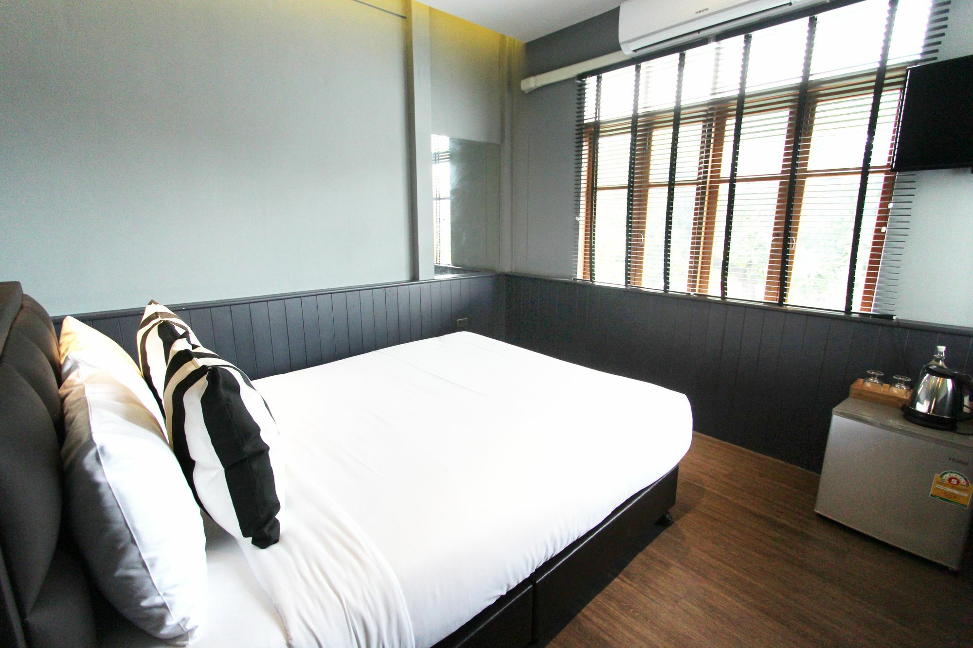 Hotel Airtel Hideaway Ari Bangkok Exterior foto