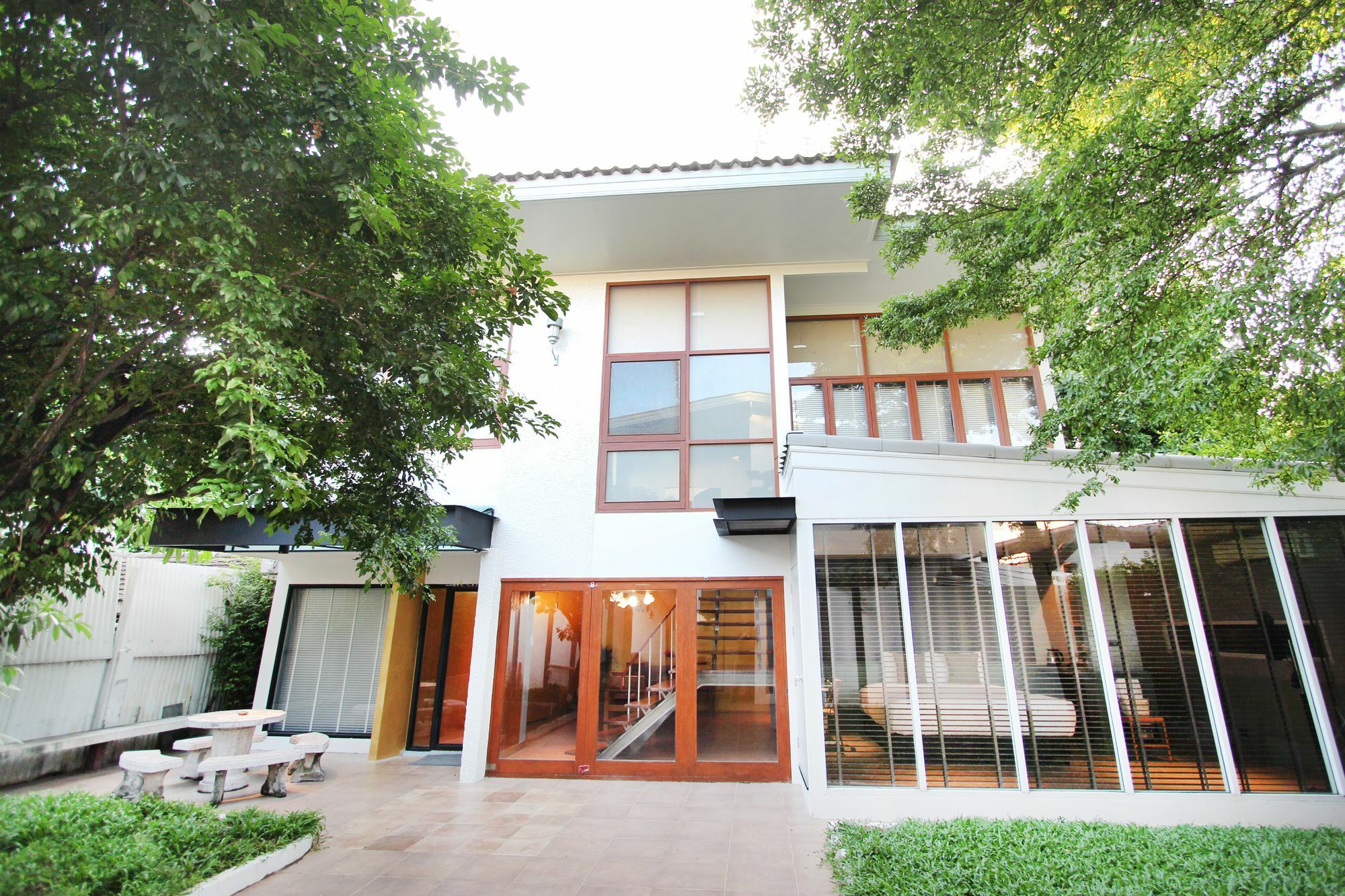 Hotel Airtel Hideaway Ari Bangkok Exterior foto
